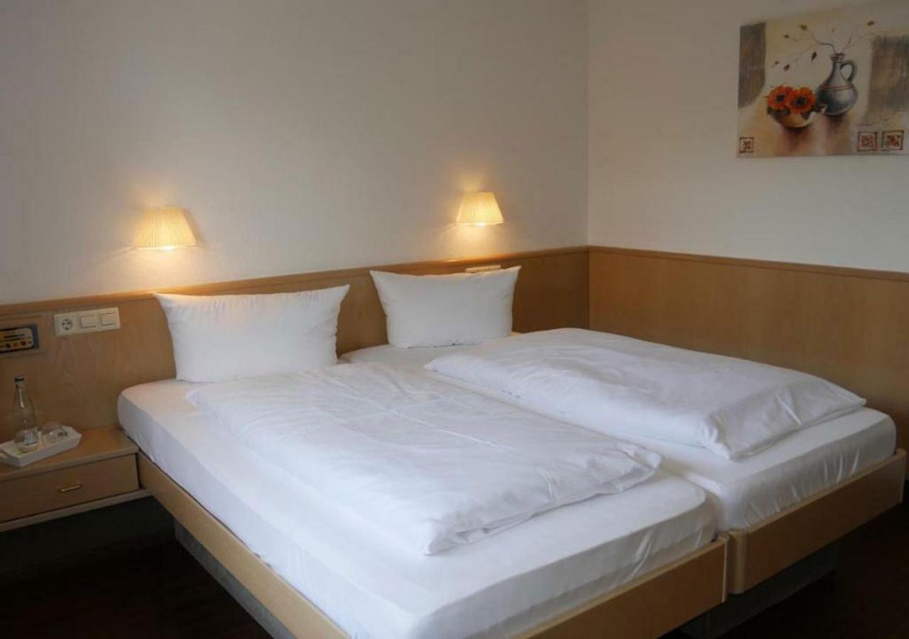 Hotel Garni Alte Post Schallbach 外观 照片