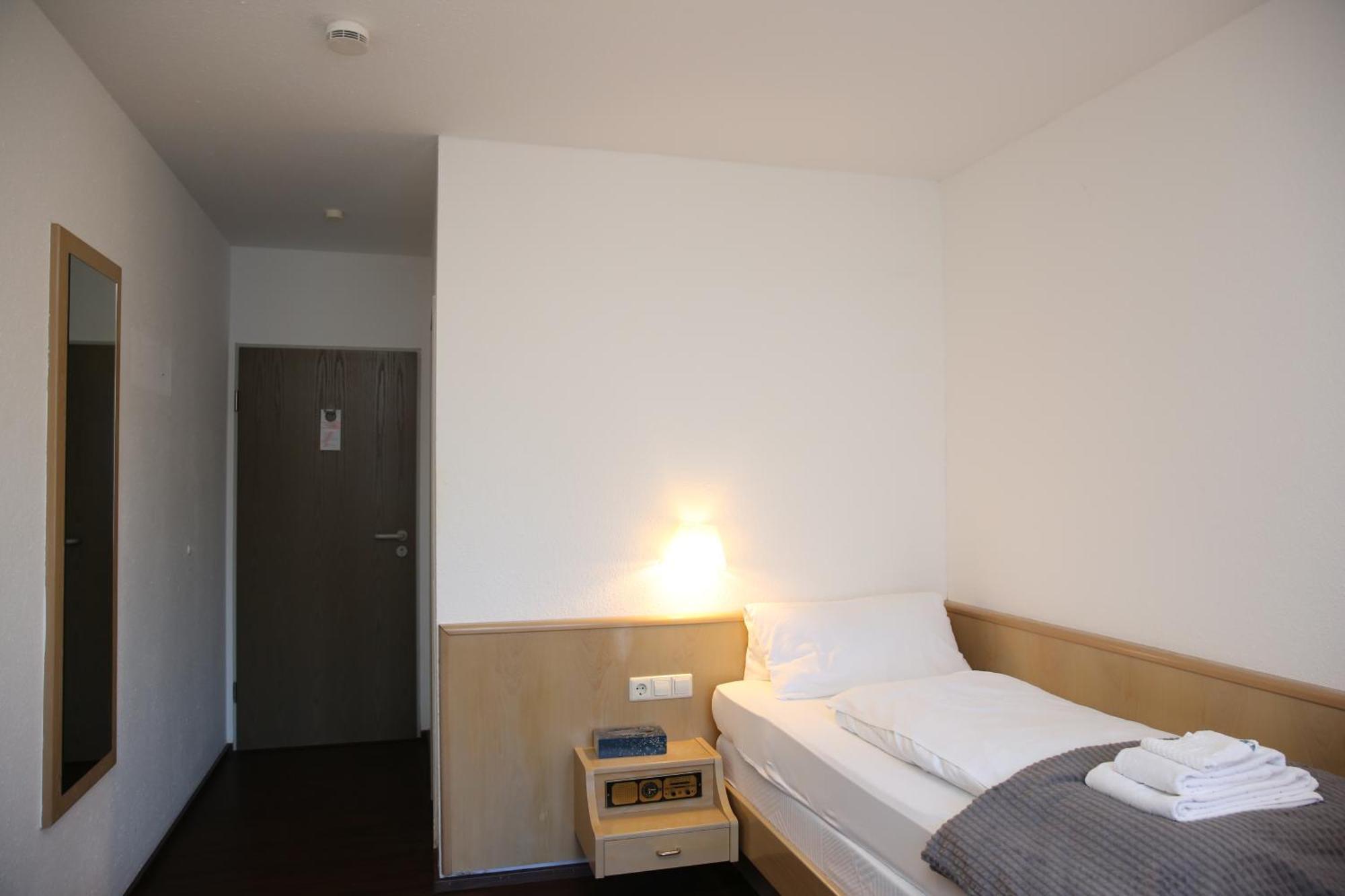 Hotel Garni Alte Post Schallbach 外观 照片