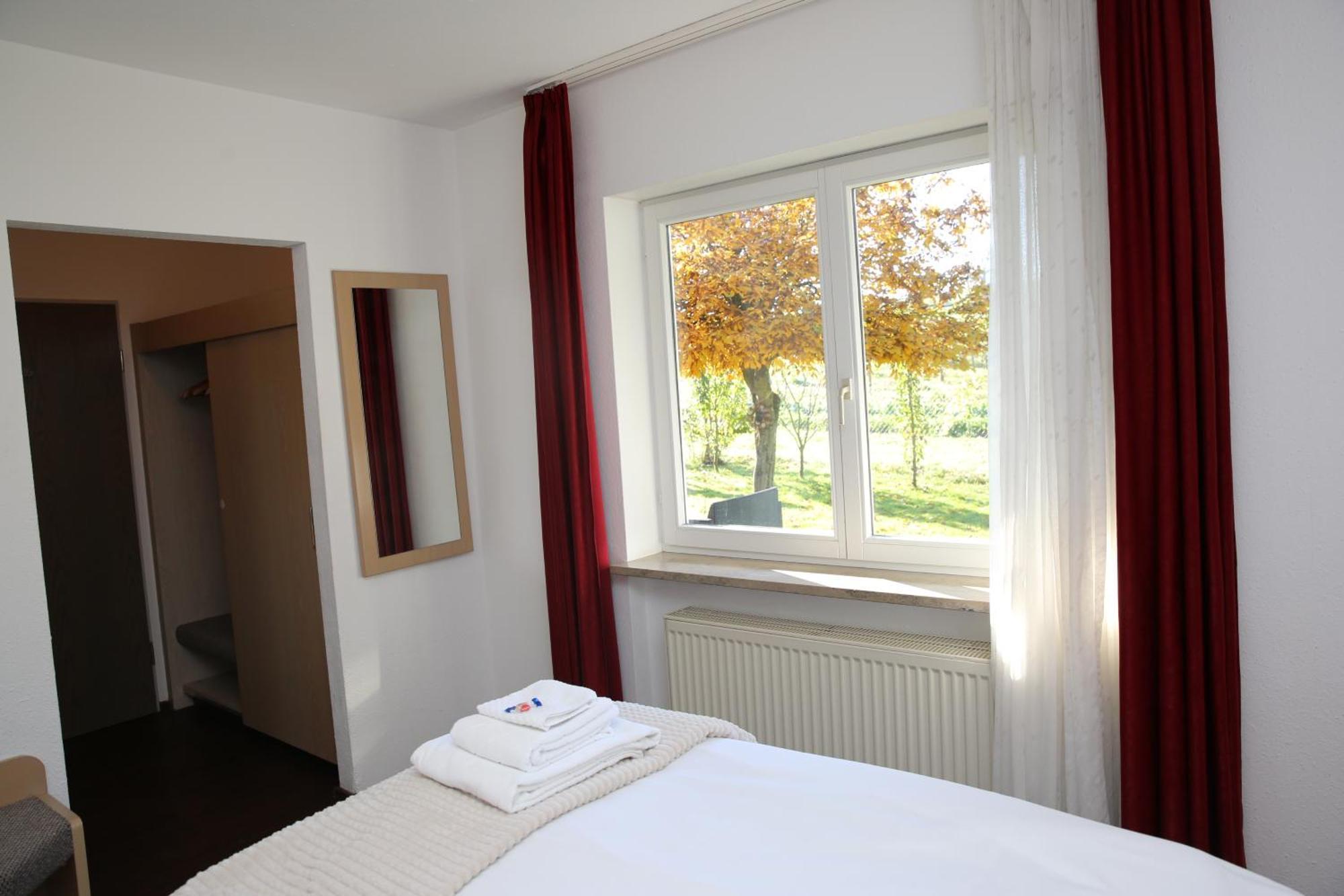 Hotel Garni Alte Post Schallbach 外观 照片